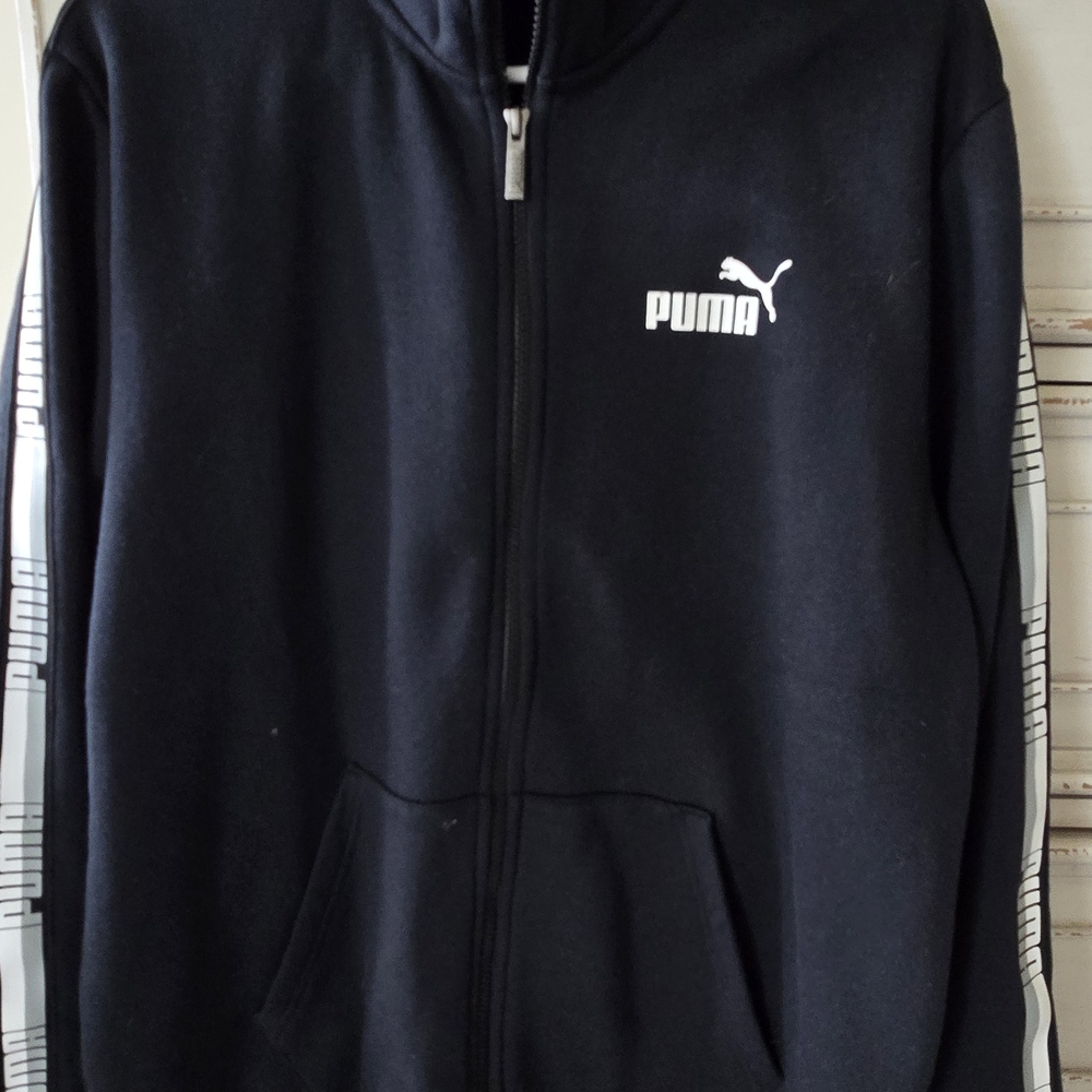 Puma Black and White Zip-Up Jacket Hoodie sz L